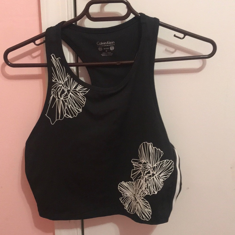 Calvin Klein cropped work out tank